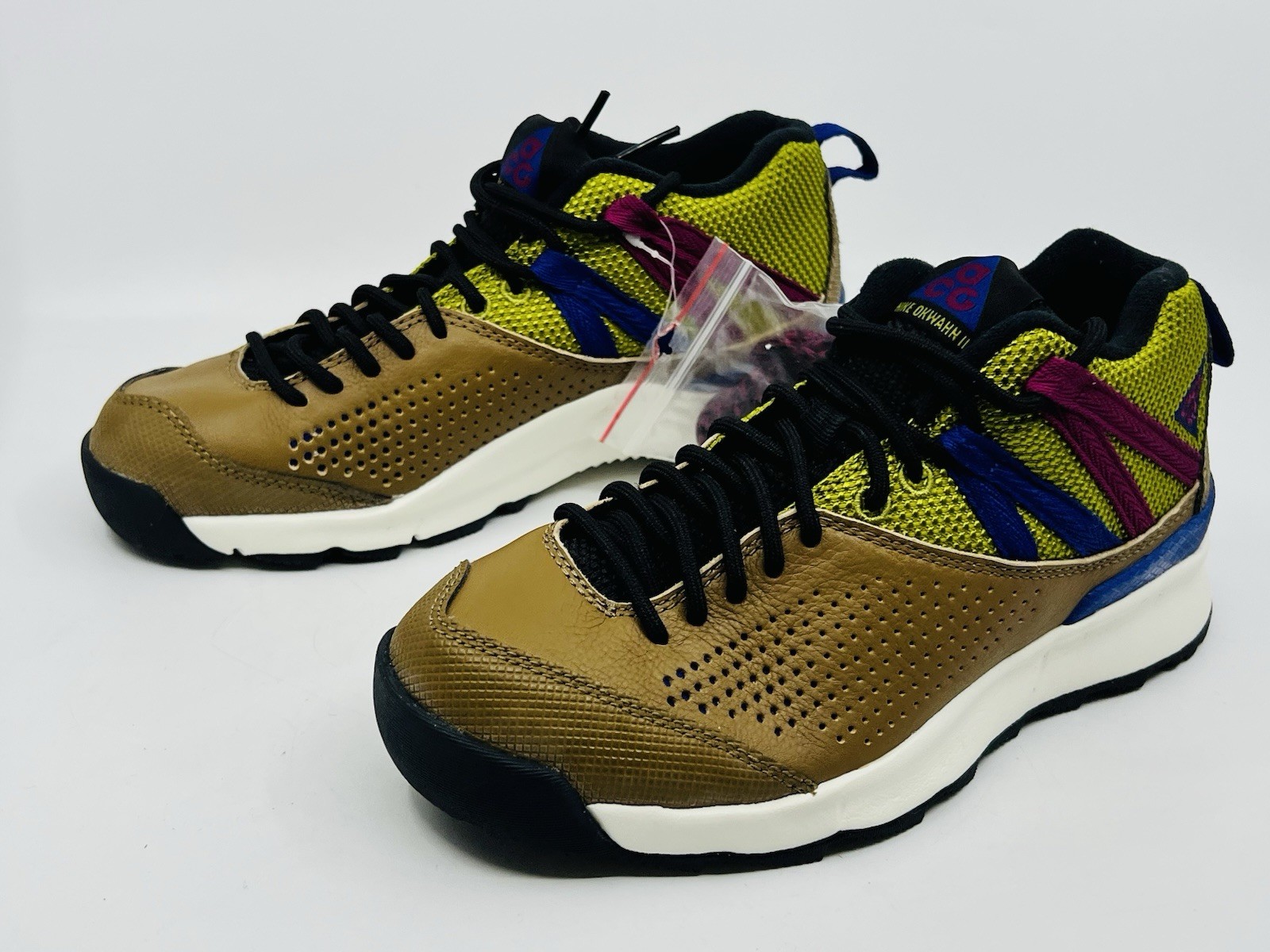 Nike ACG Okwahn II 2 Golden Beige Trail Hiking Shoes 525367-201 Men's Size 4 image 3
