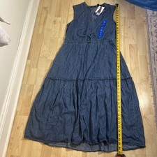Lands' End Lyocell tiered midi dress in a blue denim New With Tags Size Large 
