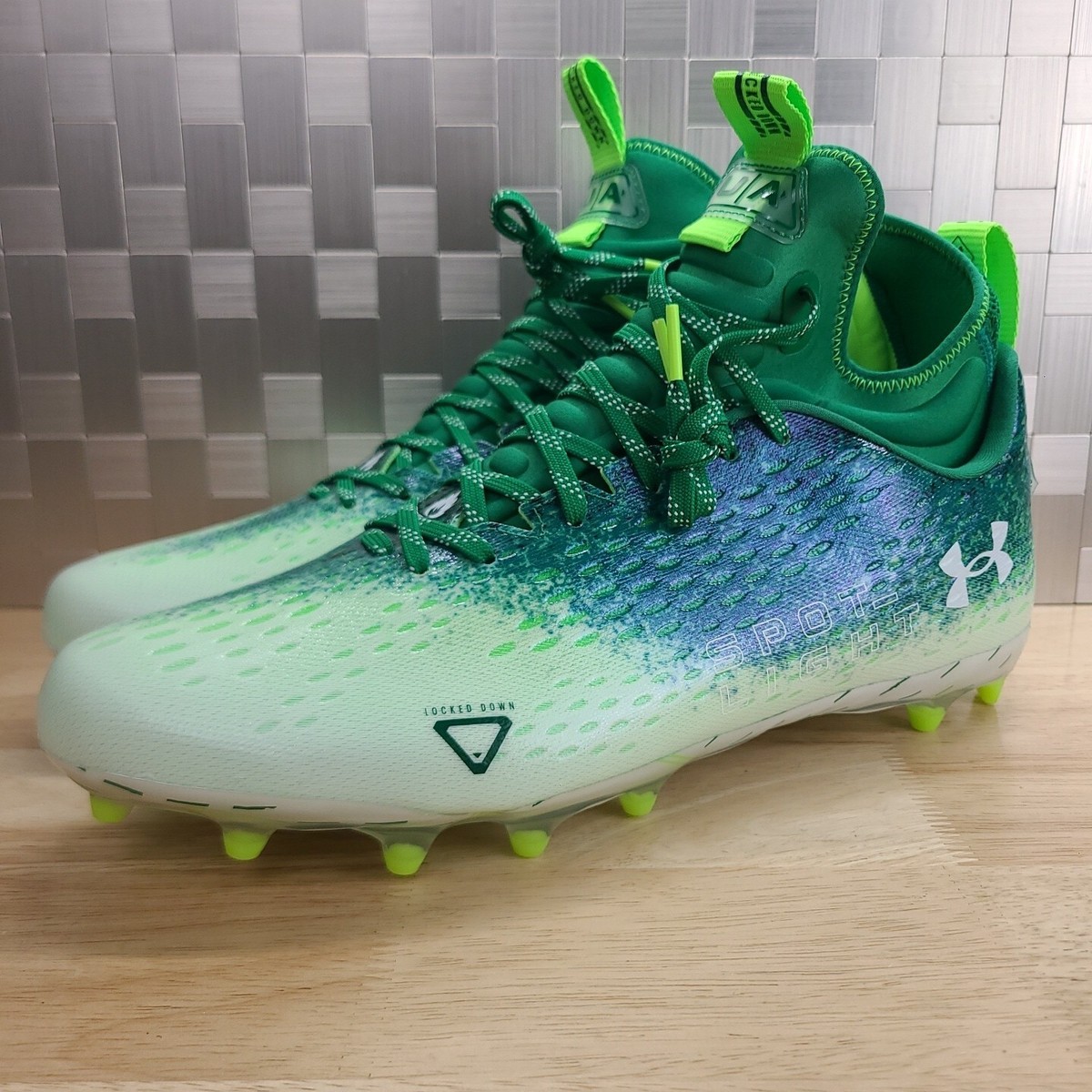 Under Armour Spotlight Lux MC 2.0 Mens Football Cleats Size 13