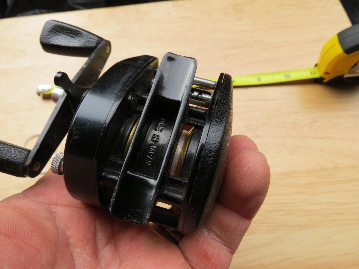 Vintage rare Ryobi AD4000V fishing reel made in Japan (Lot Vintage rare Ryobi AD4000V fishing reel made in Japan (Lot