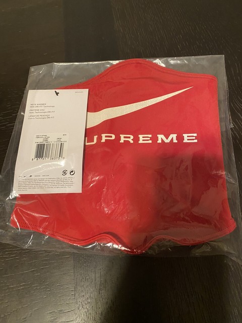 Supreme X Nike Neck Warmer Red Ready to 
