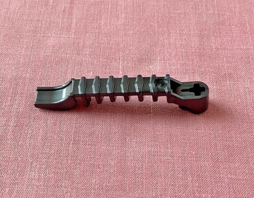 LEGO Spare Parts: SINGLE HERO FACTORY ARMOUR / WEAPONS - Choose Item - Picture 28 of 28