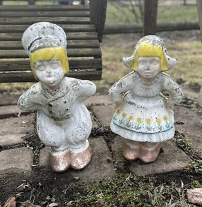 Vintage Pair Of Holland Mold Dutch Concrete Boy Girl Kissing Statues Garden Art