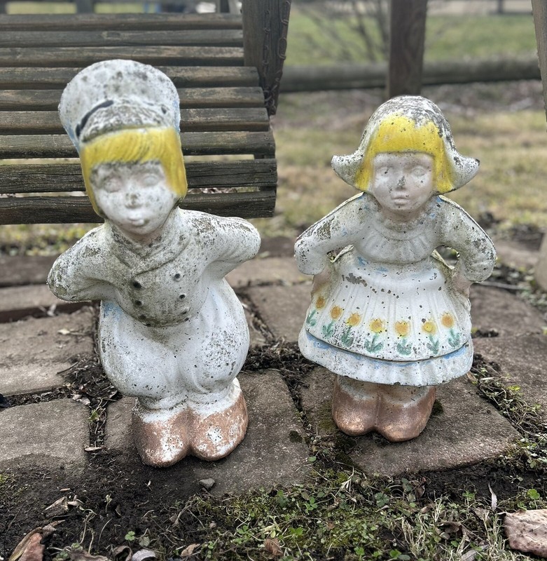 Vintage Pair Of Holland Mold Dutch Concrete Boy Girl Kissing Statues Garden Art