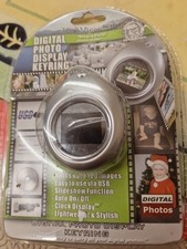 Digital Photo Display Keyring.  Vintage