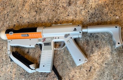 Fully Assembled Sony PS3 Move Motion Killzone 3 Rifle w/Nav & Motion Controllers