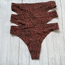 New CHANTELLE Set Of 3 Soft Stretch Seamless Thong Panty One size