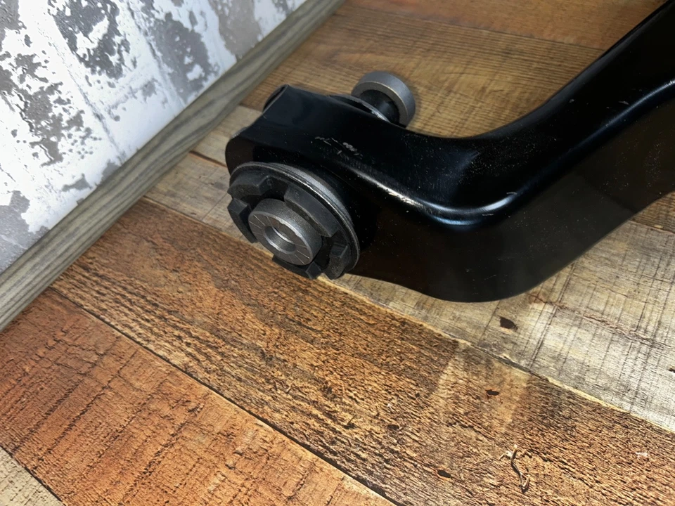 Комплект шаровых шарниров рычага управления для Ford F-150 2009-2013 годов выпуска передний левый нижний MOOG - Изображение 4 из 4