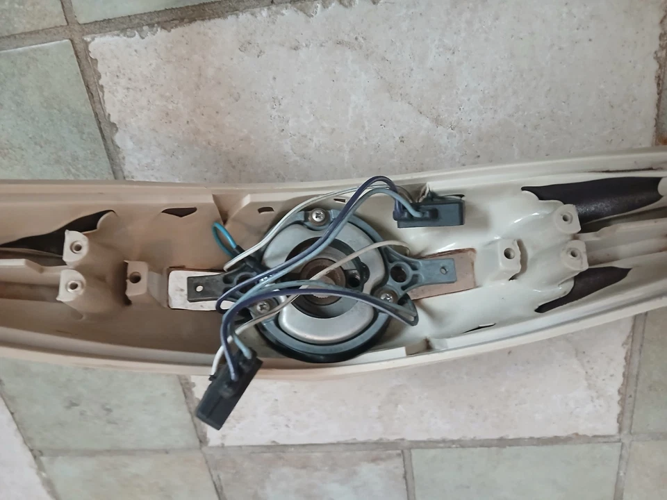 Ford Thunderbird 1967 parte del volante de grano de madera # C7SZ-3600-PAR FoMoCo nuevo de Lote Antiguo Foto 3 de 4