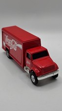 Ertl 04 Coca Cola Delivery Truck 1/64 Made In The USA