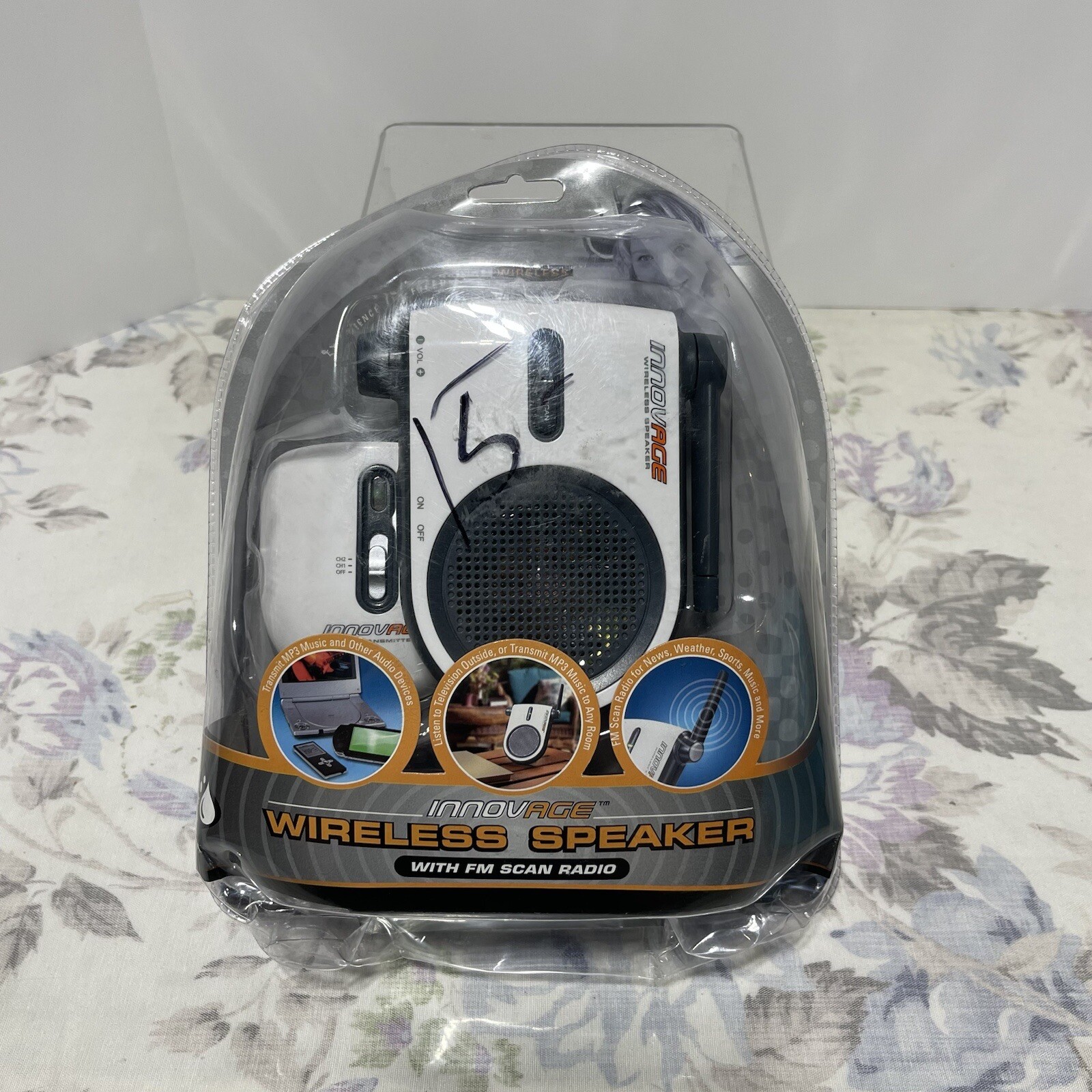 NEW SEALED Innovage Wireless Speaker FM Radio Scan Wireless 20 FT Transmitter 