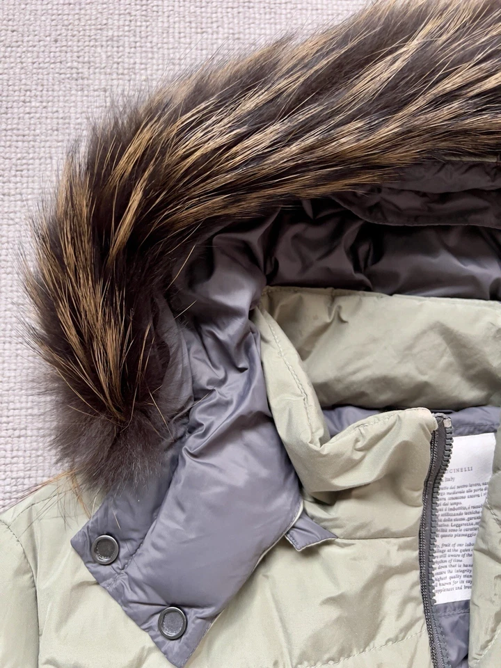Jaqueta acolchoada Brunello Cucinelli feminina cáqui verde/cinza UE40 Reino Unido 12 - Imagem 3 de 4