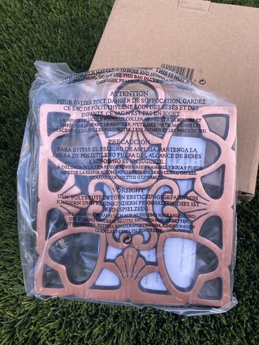 The Pampered Chef Trivet #2939 Round Up From The Heart 2008 Cast Iron Copper NIB - Picture 3 of 4