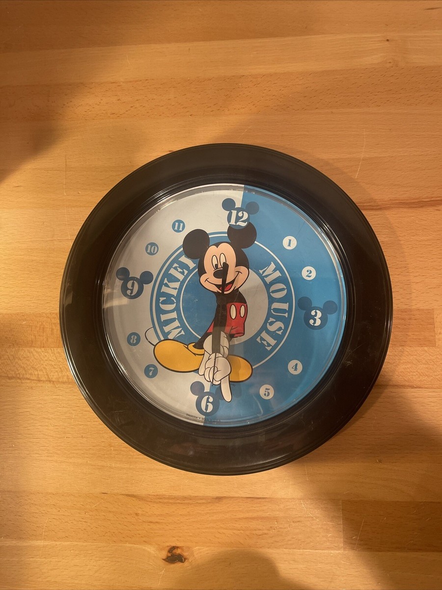 Vintage Disney Mickey Mouse Blue Quartz Wall Clock Tested And