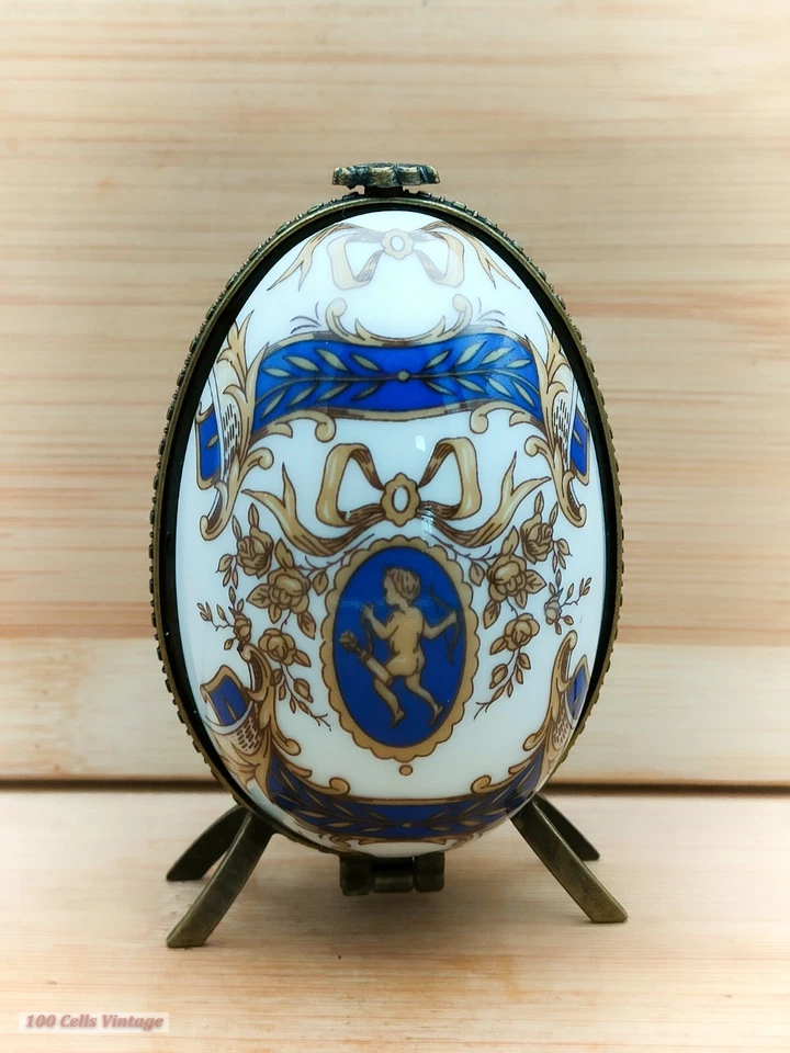 Limoges Egg/Bottle Holder-Blue/White-8.5cm-Vintage Trinket/Pill/Jewellery Box - Image 2 of 4