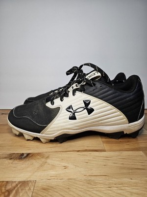 Men's Under Armour Cleets Size 9