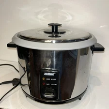 Aroma ARC-410 Rice Cooker/ Steamer- Great Condition and Tested Chrome Exterior