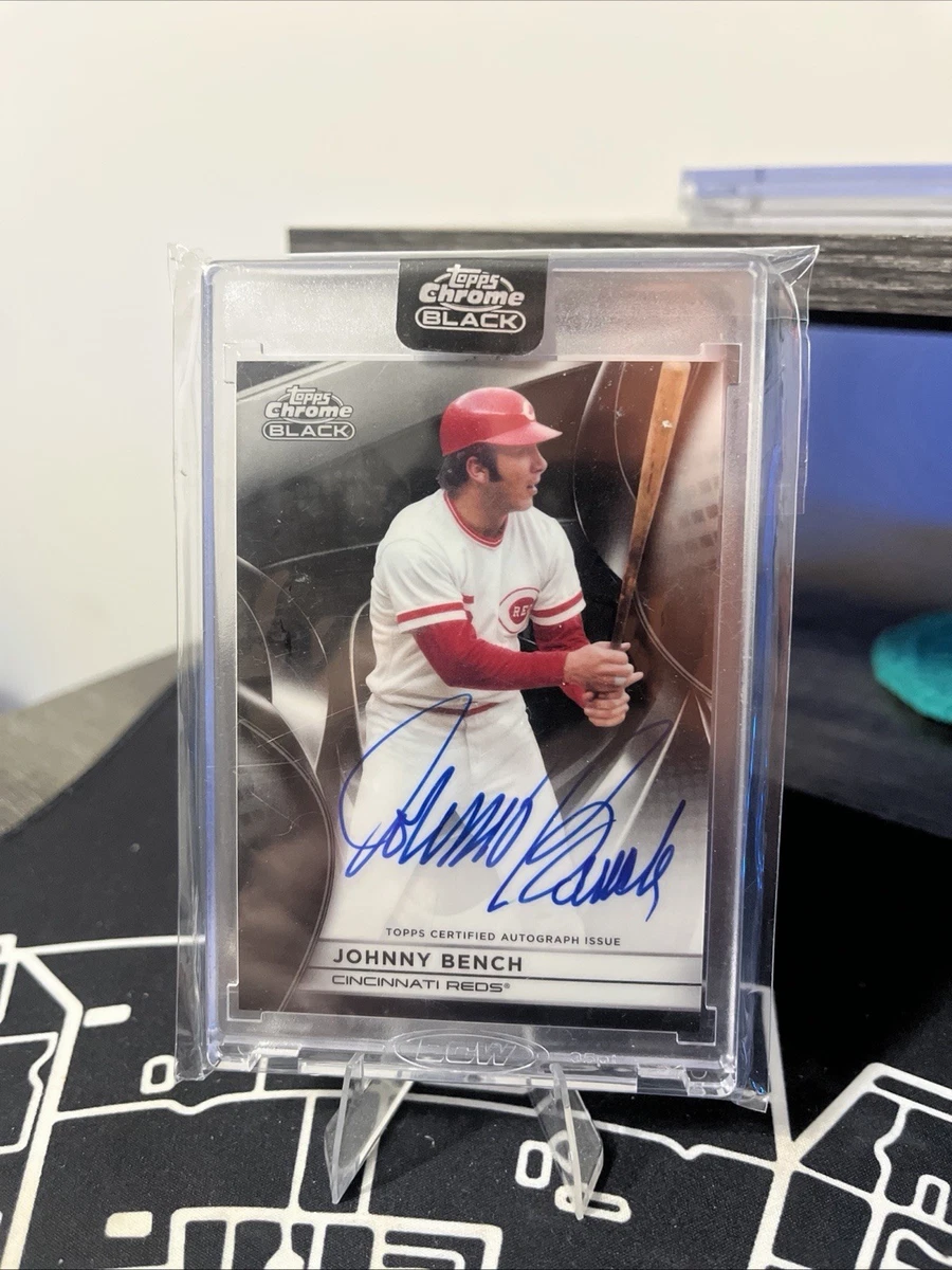 Topps Major Leagues (MLB) Johnny Bench Autographed Baseball Sports