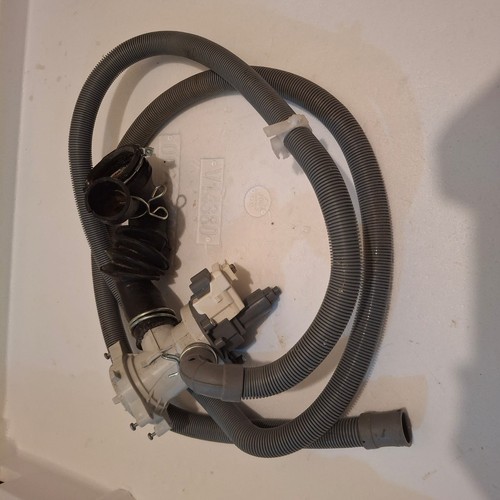 Hisence Waschmaschine WFQY1014EVJMT (Original Pumpe und Ablaufrohr)