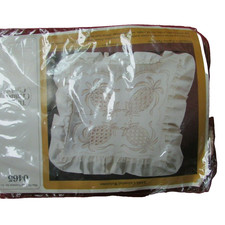 Creative Circle Colonial Welcome Candlewick Pillow 0465 Ivory NOS