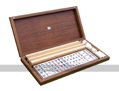 Dal Negro Luxus Grand Mah Jong Set mit Nussbaum Etui (Europäisches Set)