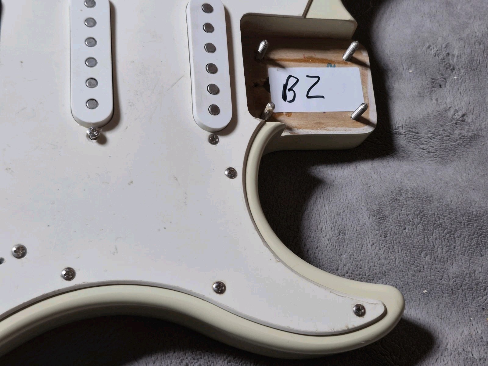 Yamaha Pacifica 112 Electric Guitar Body White Loaded + Bridge + Electronics