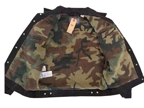 Levis Mens Camo Lined Black Denim Trucker Jacket 576960002 video thumbnail