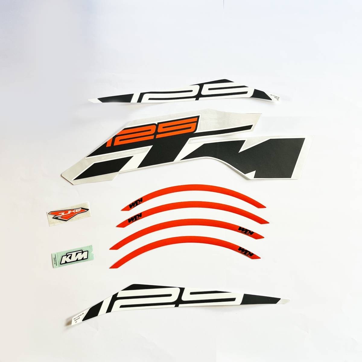 Ensemble stickers pour Duke 125 kit deco moto tuning orange