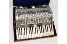 Accordion "World Champion" Klingenthaler Harmonica Works/Klingenthal (Sachs.) 1953