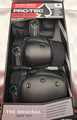 PRO-TEC protective gear set. Spade series. For 8+ yrs. Black in color. (d)