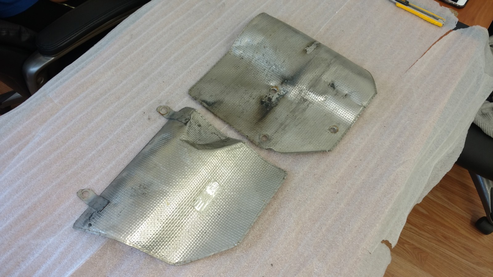 LAMBORGHINI MURCIELAGO STARTER HEAT SHIELD OEM 16009493