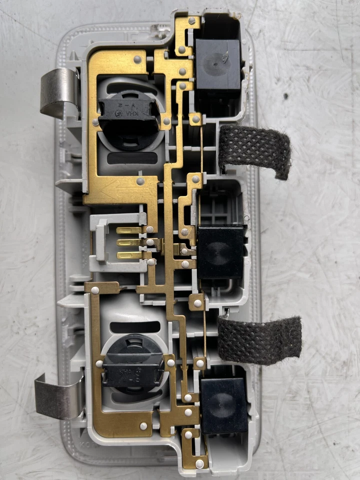 Toyota Yaris 2016 techo interior delantero consola ligera P/N81260 Foto 2 de 4