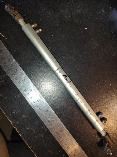 Pearl Double Bass Drum Pedal benötigt ein paar Vierkantschrauben - Bild 6 von 6