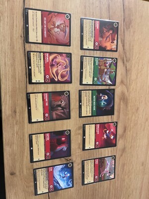 Disney Lorcana 10 stk. Eine davon ( Er hat ein Schwert ) Holo/foil