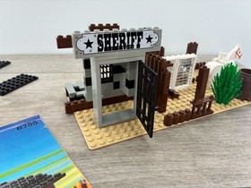 LEGO Western Sheriff's Lock-Up 6755 Incomplete Mixed Lot Includes Instructions