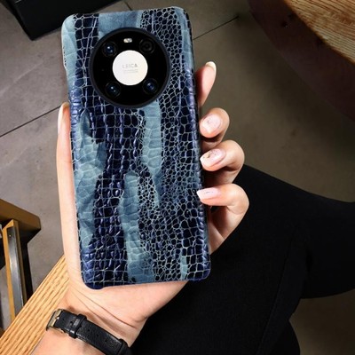Slim Luxury Grip For iPhone 17 / pro iPhone 16 Croc-embossed Laser Leather Case