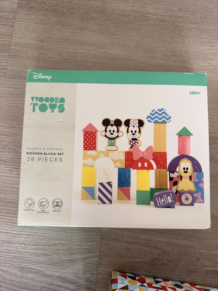 Disney Mickey & Friends Wooden Block Set 28 Pieces, Stacking Train, Puzzle - Image 4 of 4