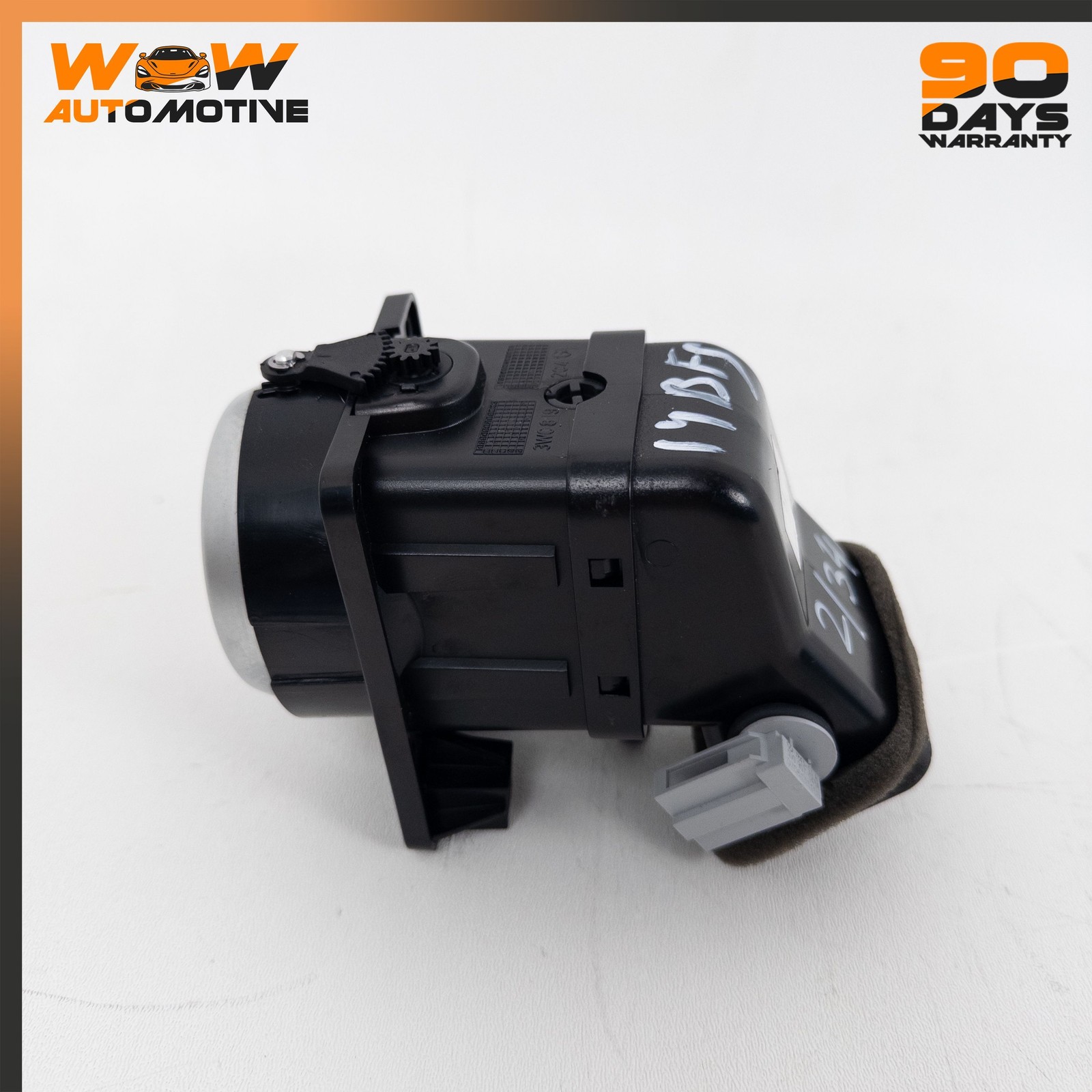 06-19 BENTLEY FLYING SPUR REAR LEFT DRIVER SIDE CENTRE CONSOLE AC AIR VENT OEM