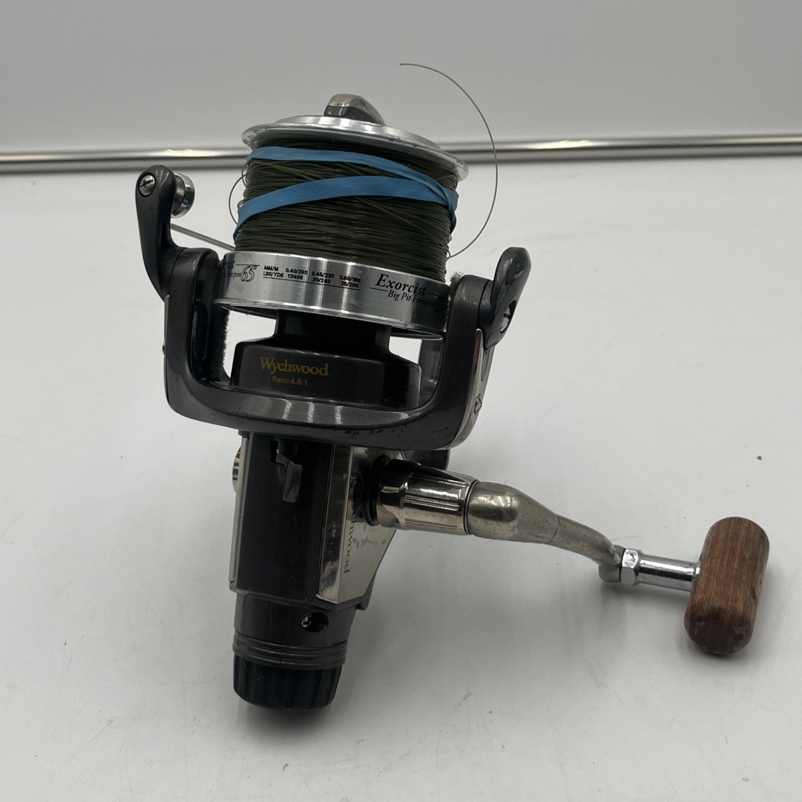 Wychwood Exorcist Big Pit Freespin 65 Bait Runner Fishing Re