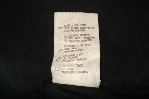 AUTHENTIC VINTAGE LA CHEMISERIE CACHAREL CREWNECK LOGO T-SHIRT BLACK SIZE LARGE - Picture 3 of 7