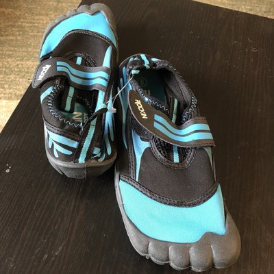 foot water shoes