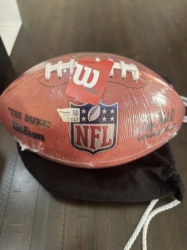 Micah Parsons Autographed NFL Football 2024 Fanatics Under Wraps "The Duke" - Picture 2 of 6