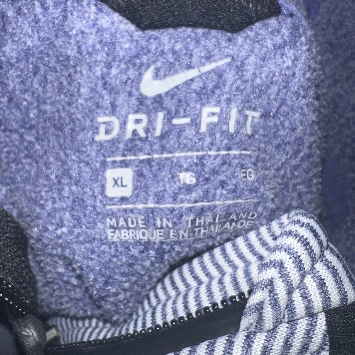 ナイキ NIKE☆ジャケットパーカー XL 刺繍ロゴ ネイビー ナイキ ニューヨークヤンキース メジャーリーグベースボール