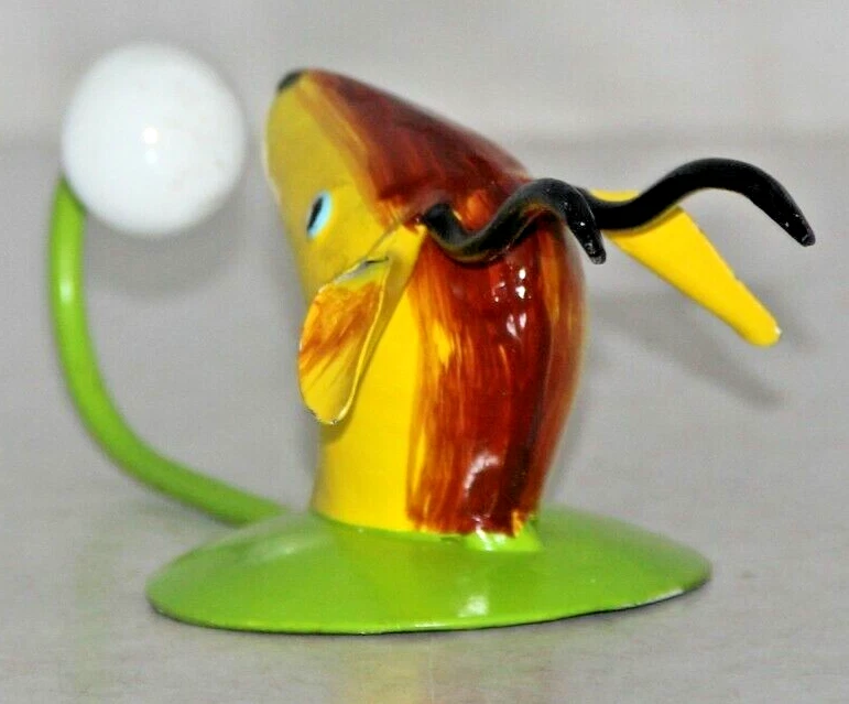 Gancho colgante de pared pintado a mano con forma de ciervo amarillo de hierro Foto 4 de 4