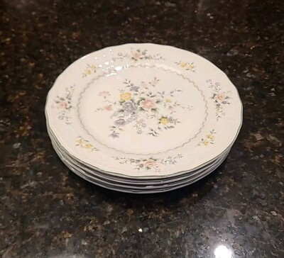 SET (4) Mikasa Renaissance ANTIQUE ROSE D4953 Salad Plates 8.25'' Japan 