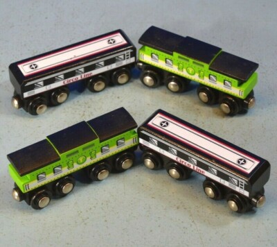 circo wooden trains