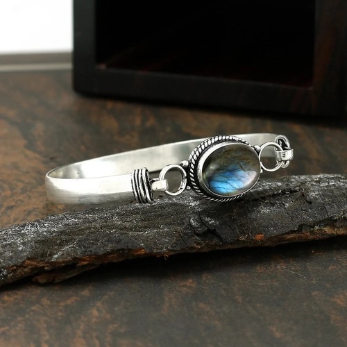 Valentine's Day Labradorite Gemstone 925 Sterling Silver Handmade Bracelet Cuff - Picture 2 of 6
