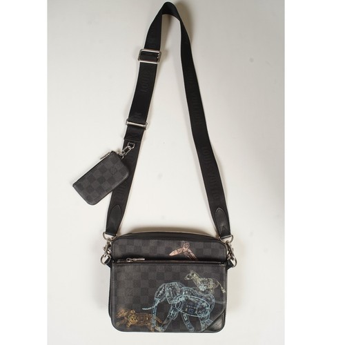 Louis Vuitton Trio Messenger Bag Limited Edition Wild Animals Damier Graphite Co