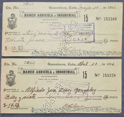 2 Cheques Banco Agricola E Industrial-guanabacoa-havan@-1956