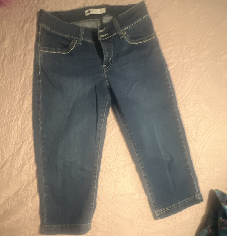 Levi's Girls Jeans Size 6 Blue Medium Wash Denim Straight Leg Button Zip